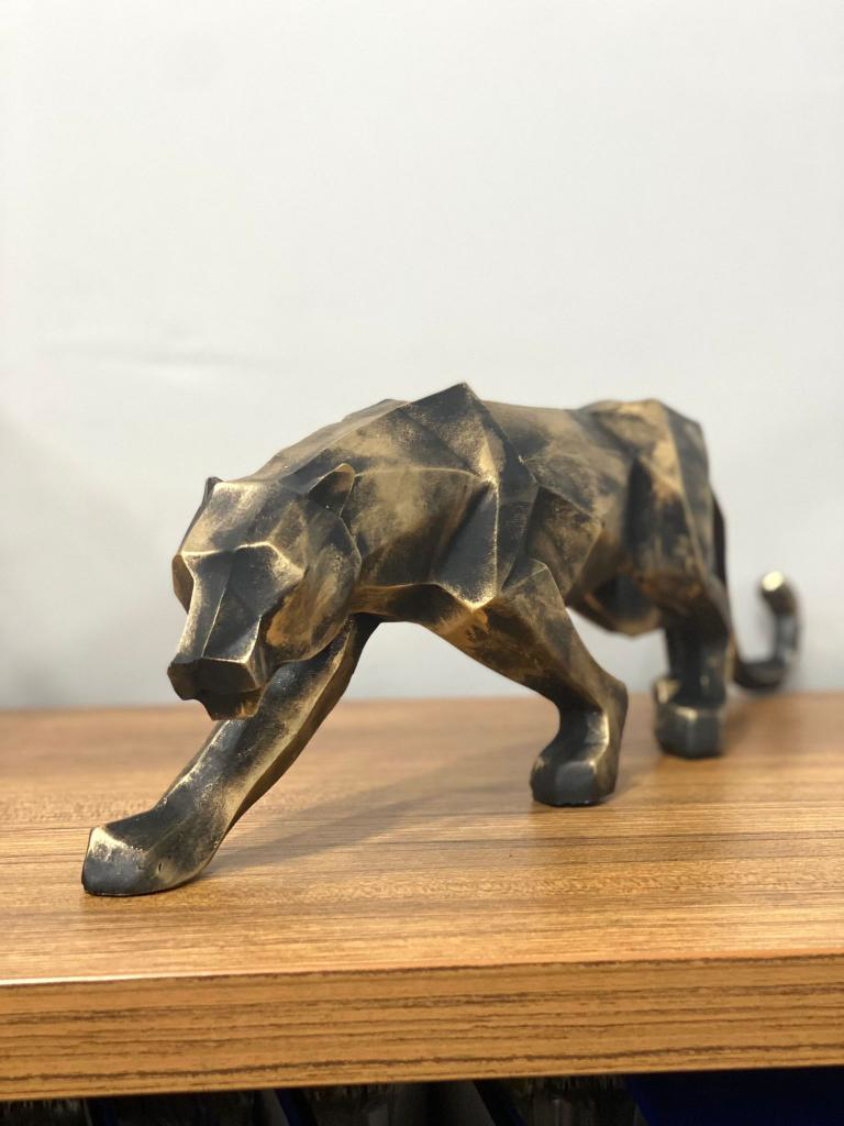 Dekoratif Kübik Leopar