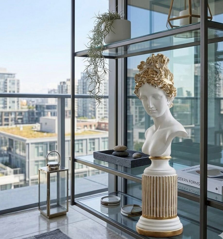 Dekoratif Lafayette Sutunlu Kadın Biblo Heykel