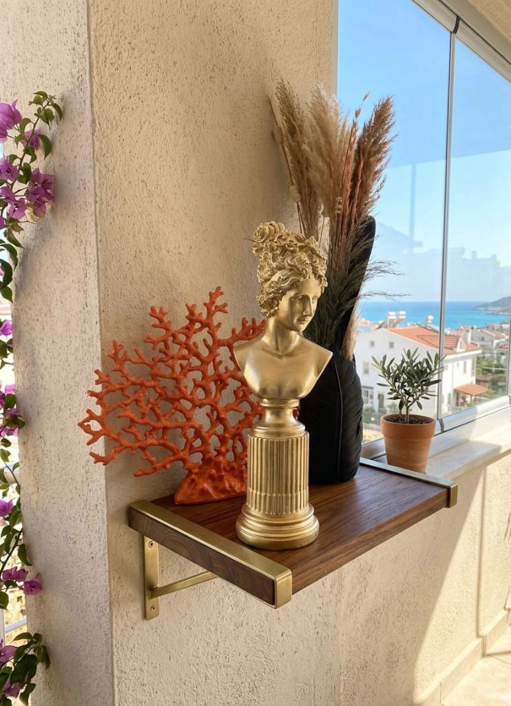 Dekoratif Lafayette Sutunlu Kadın Biblo Heykel