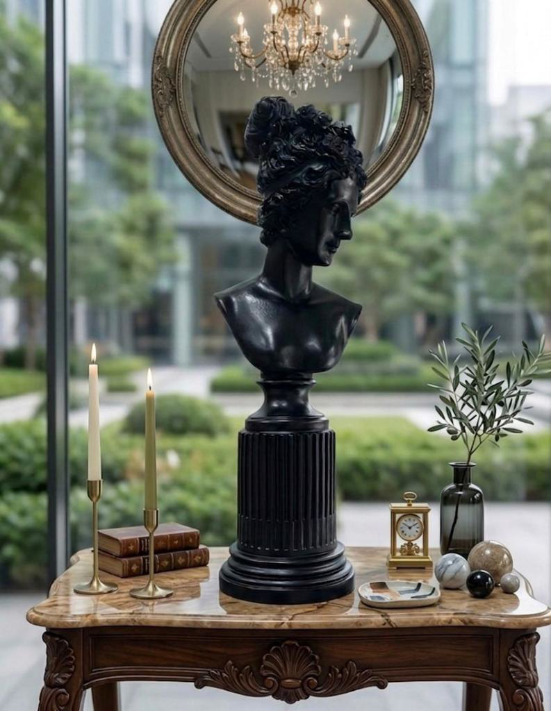 Dekoratif Lafayette Sutunlu Kadın Biblo Heykel