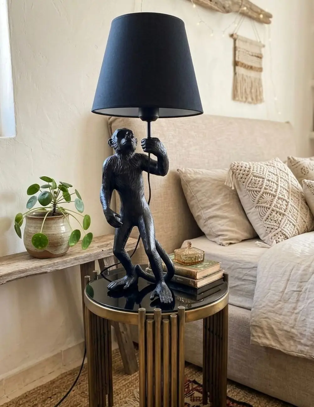 Dekoratif Maymun Figürlü Abajur  Biblo