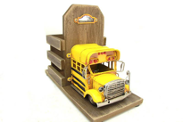 İhtiyaçavm Dekoratif Metal Araba Okul Otobüsü Kalemlik