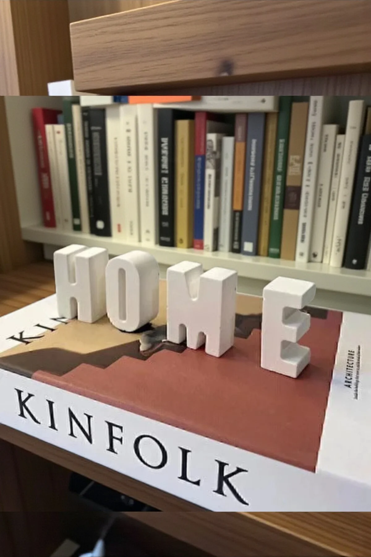Dekoratif Minimal Beton HOME Yazısı Biblo
