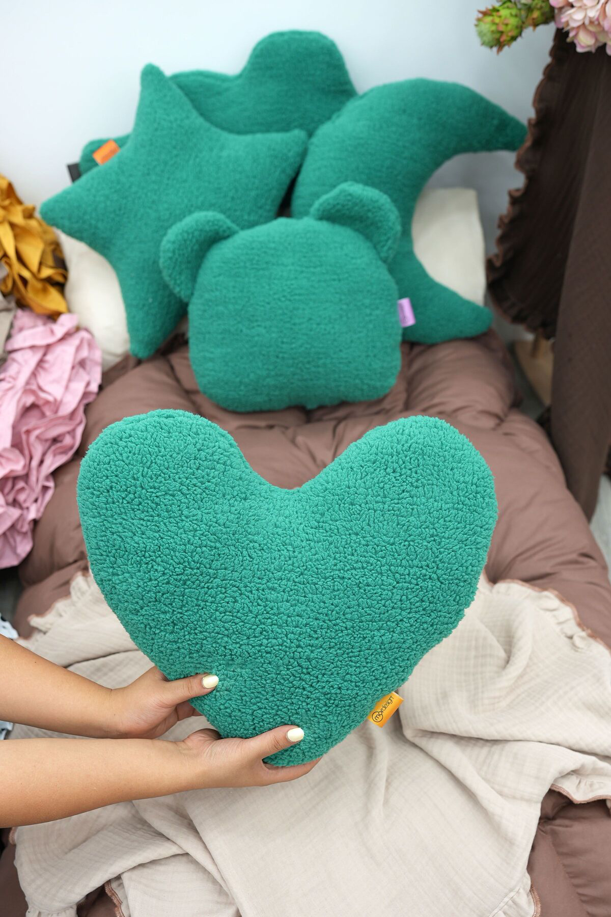 Mordesign Dekoratif Peluş Yastık, Teddy Kumaş Kalp Yastık, Süper Yumuşak Ka