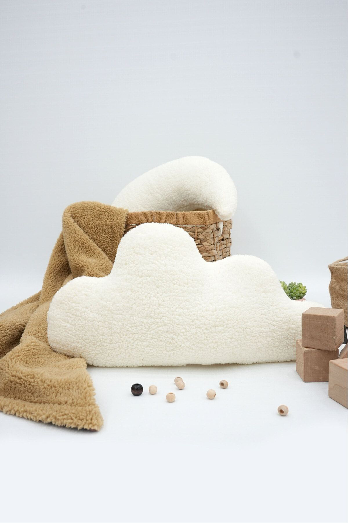 Mordesign Dekoratif Peluş Yastik, Teddy Kumaş Bulut Yastik, Süper Kabarik B