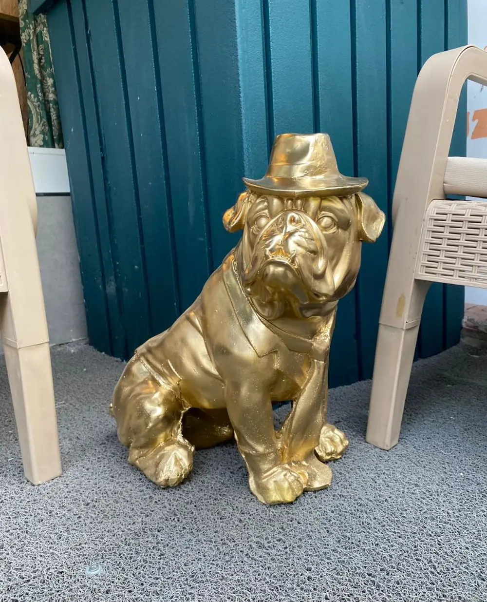 Dekoratif  Şapkalı Bulldog Köpek Bahçe Dekoru Ev Ofis Heykel