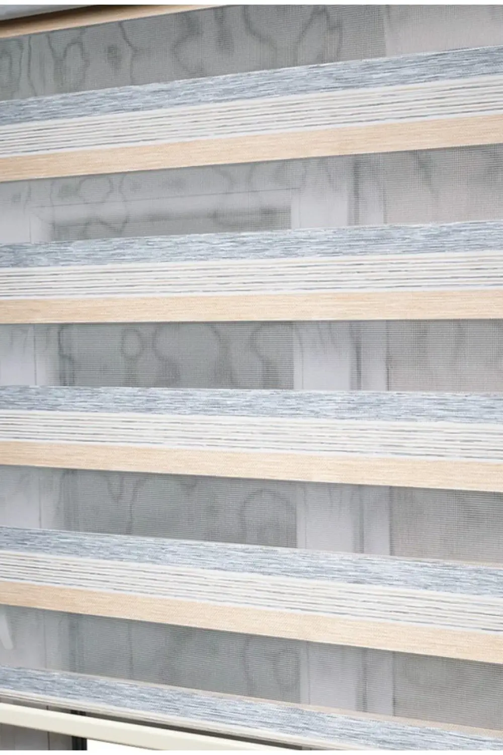 Dekoratif Sütlü Kahve-gri Renkli Zebra Stor Perde Alüminyum Kasal