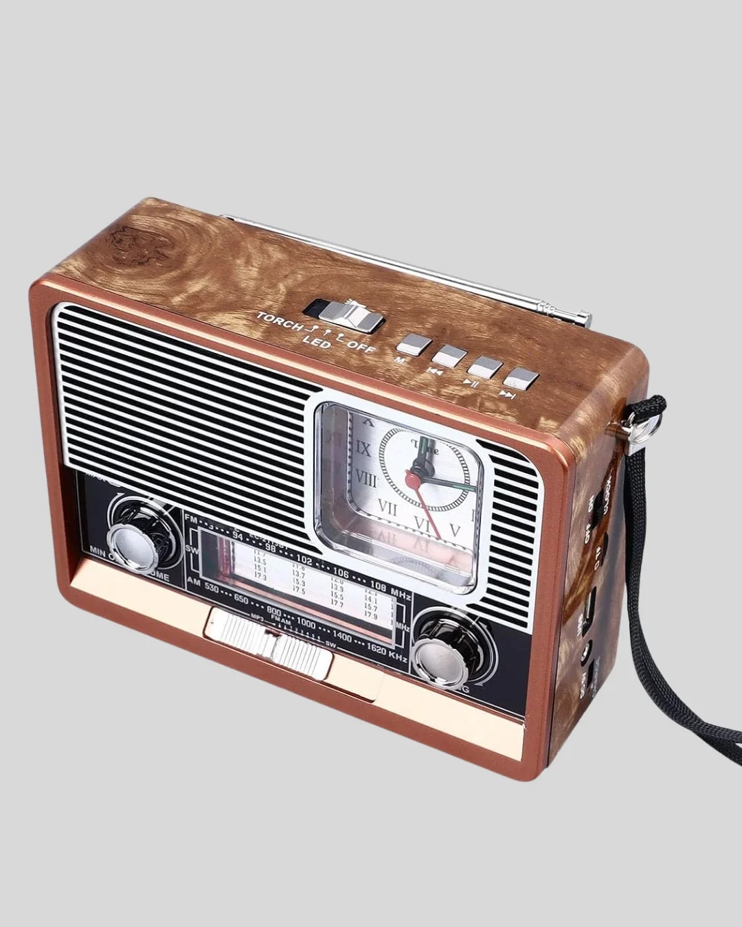 Dekoratif Vintage Radyo – Klasik Görünüm, Modern Fonksiyon ve Uzun Ömürlü Kullanım