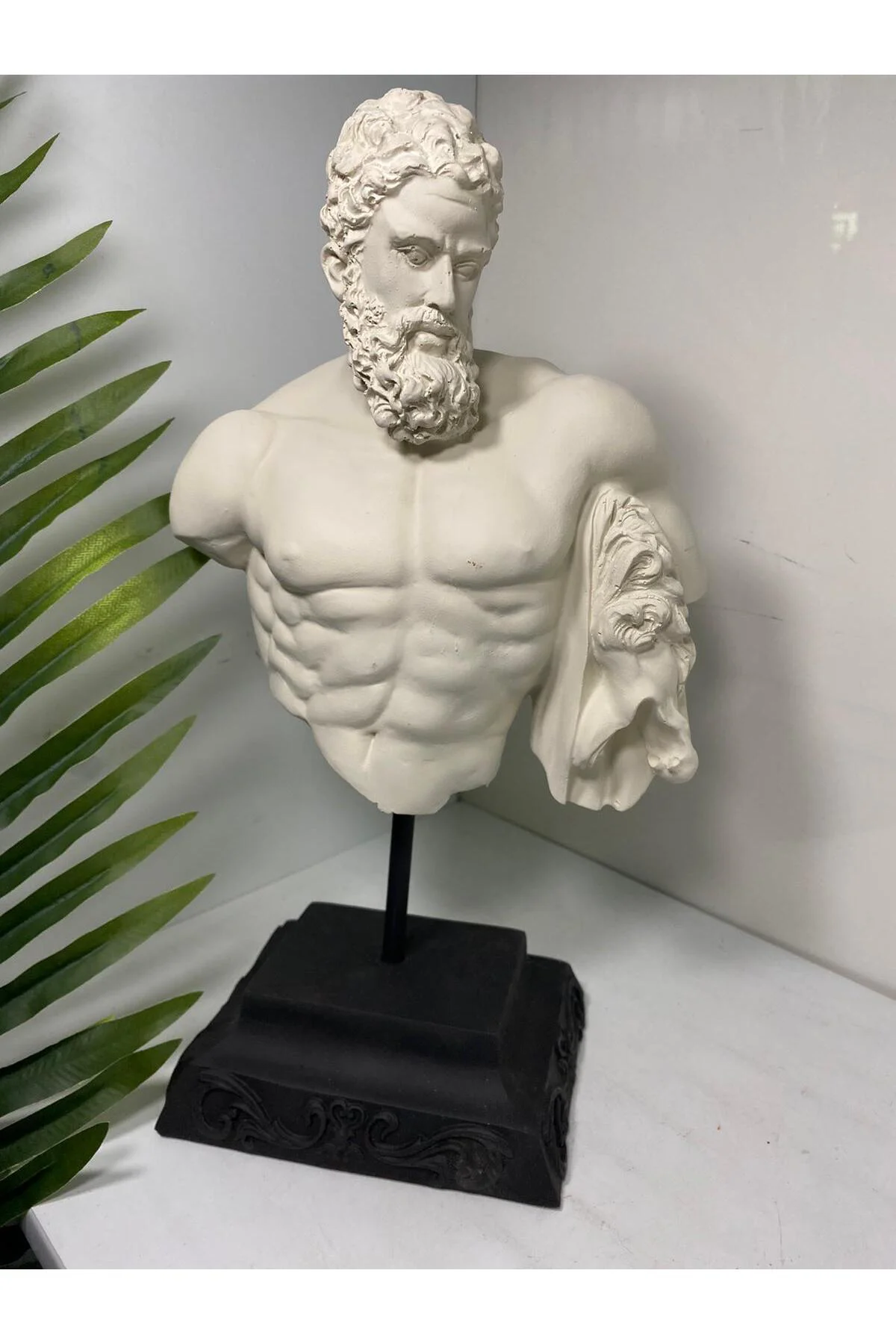Dekoratif Yarım Büst Sezar Heykeli 34 cm Dekoratif Yarım Büst Sezar Heykeli 34 cm