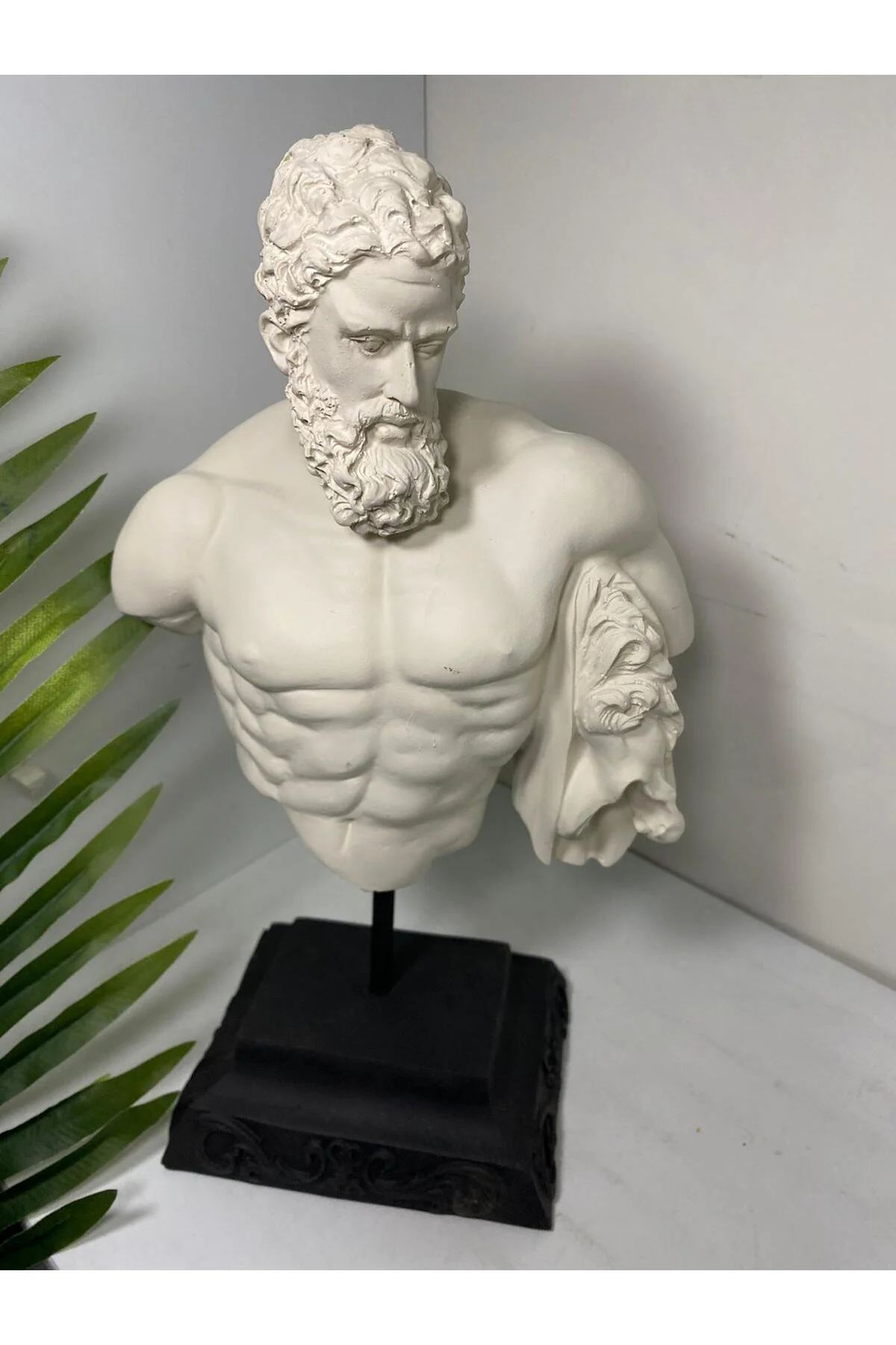 Dekoratif Yarım Büst Sezar Heykeli 34 cm Dekoratif Yarım Büst Sezar Heykeli 34 cm