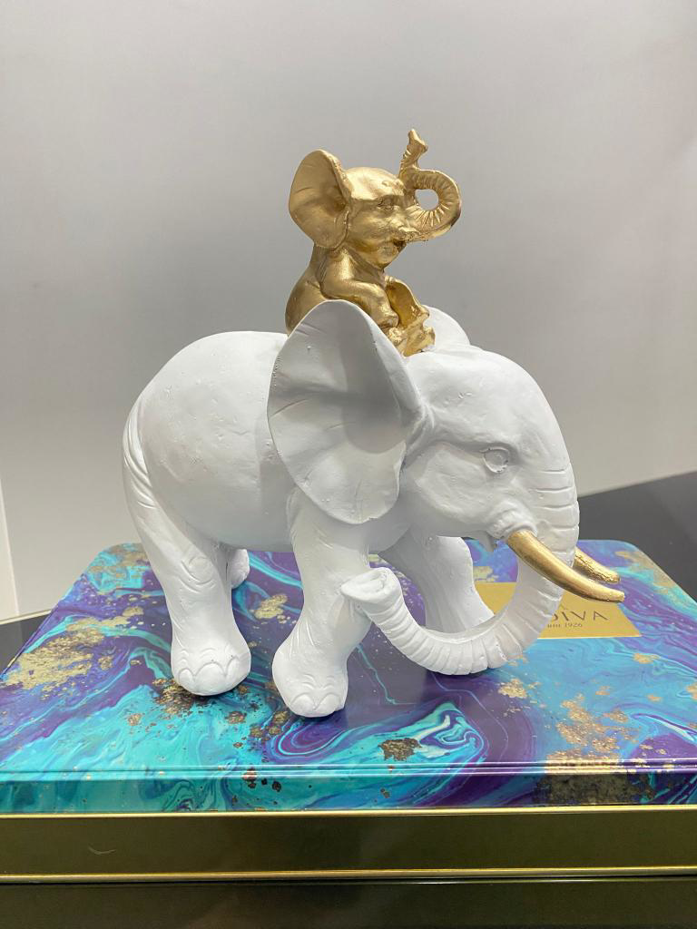 Dekoratif Yavrulu Fil Biblo Fil Heykeli