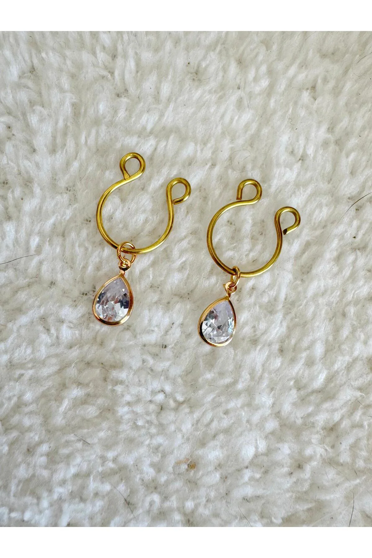 delik gerektirmeyen sıkıştırma  meme ucu nipple piercingi