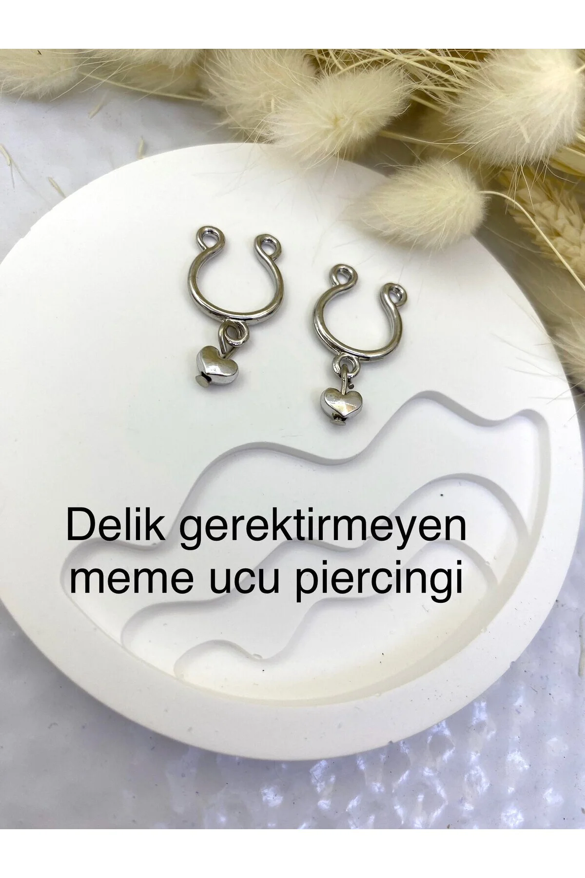 Delik gerektirmeyen sıkıştırma sahte fake meme ucu piercingi Delik gerektirmeyen sıkıştırma sahte fake meme ucu piercingi