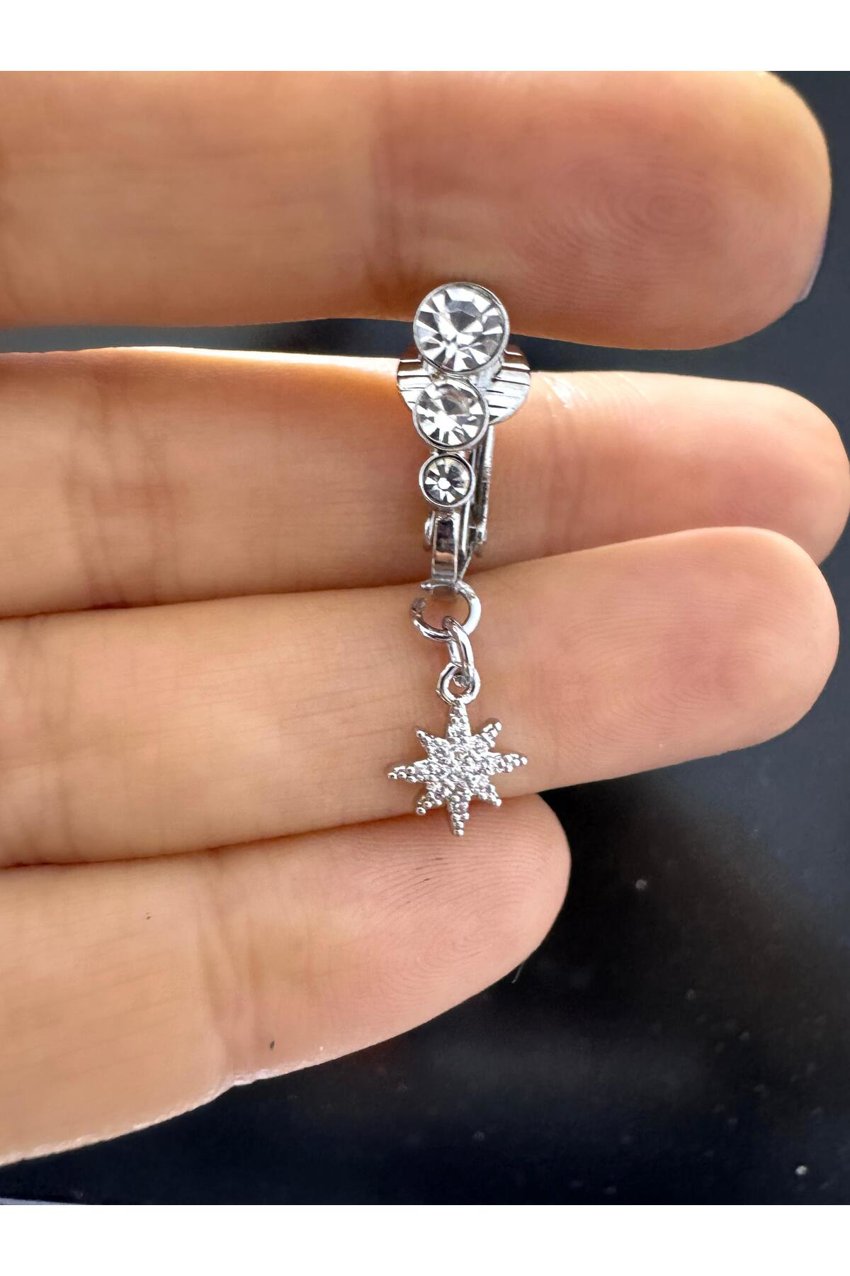 deliksiz ( delik gerektirmeyen ) klipsli sıkıştırmalı zirkon taşl