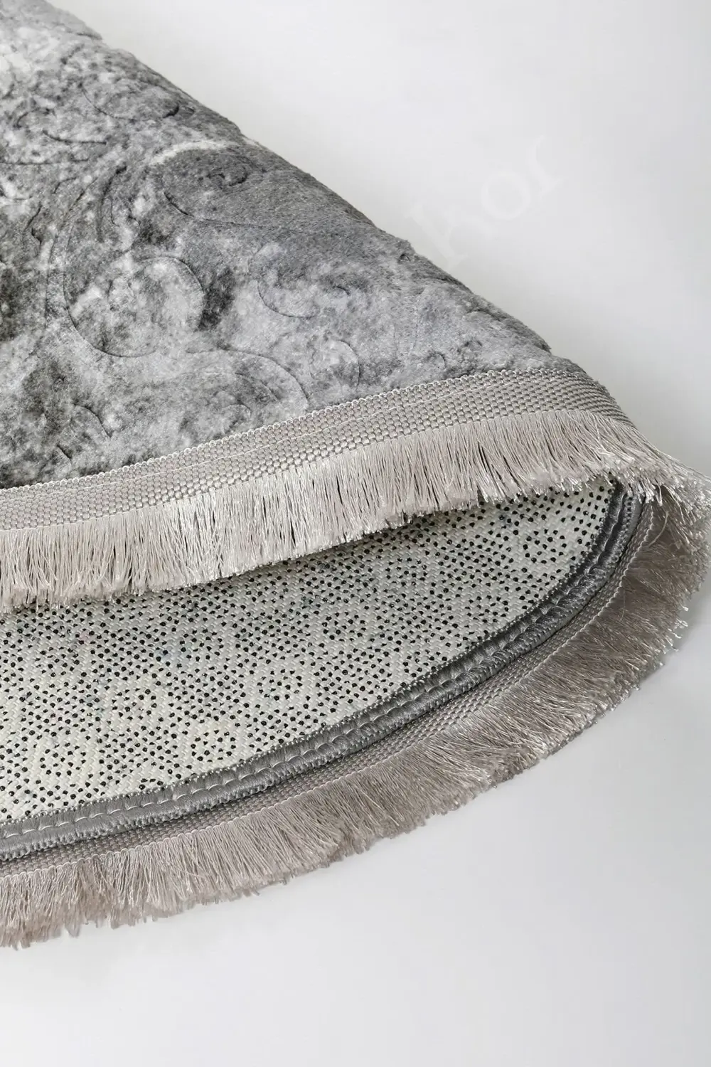 Delüxe Halı Antrasit Saçaklı Siyah Taban Yuvarlak Halı Model Bany