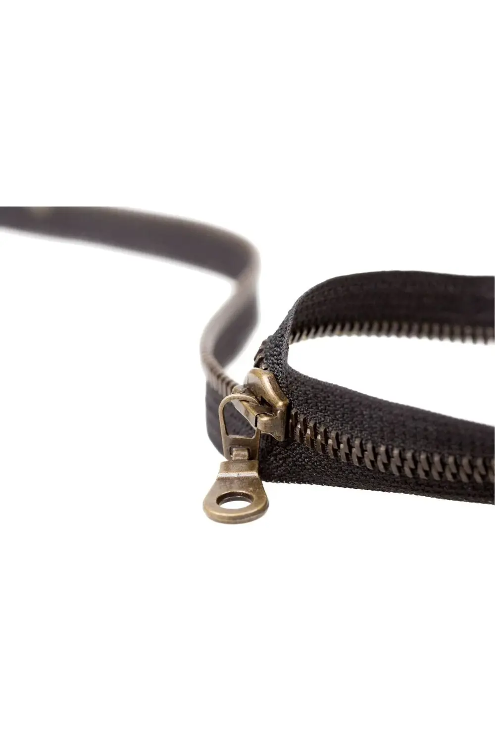 Demir Dişli Çanta Fermuarı en 3 cm Bordo