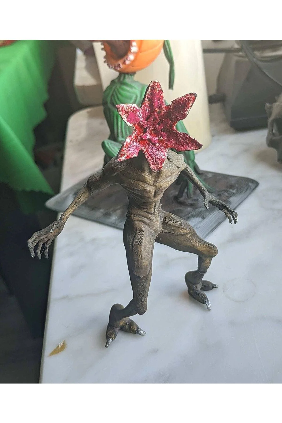 Demogorgon Boyalı Figür 20 cm büyük Boy
