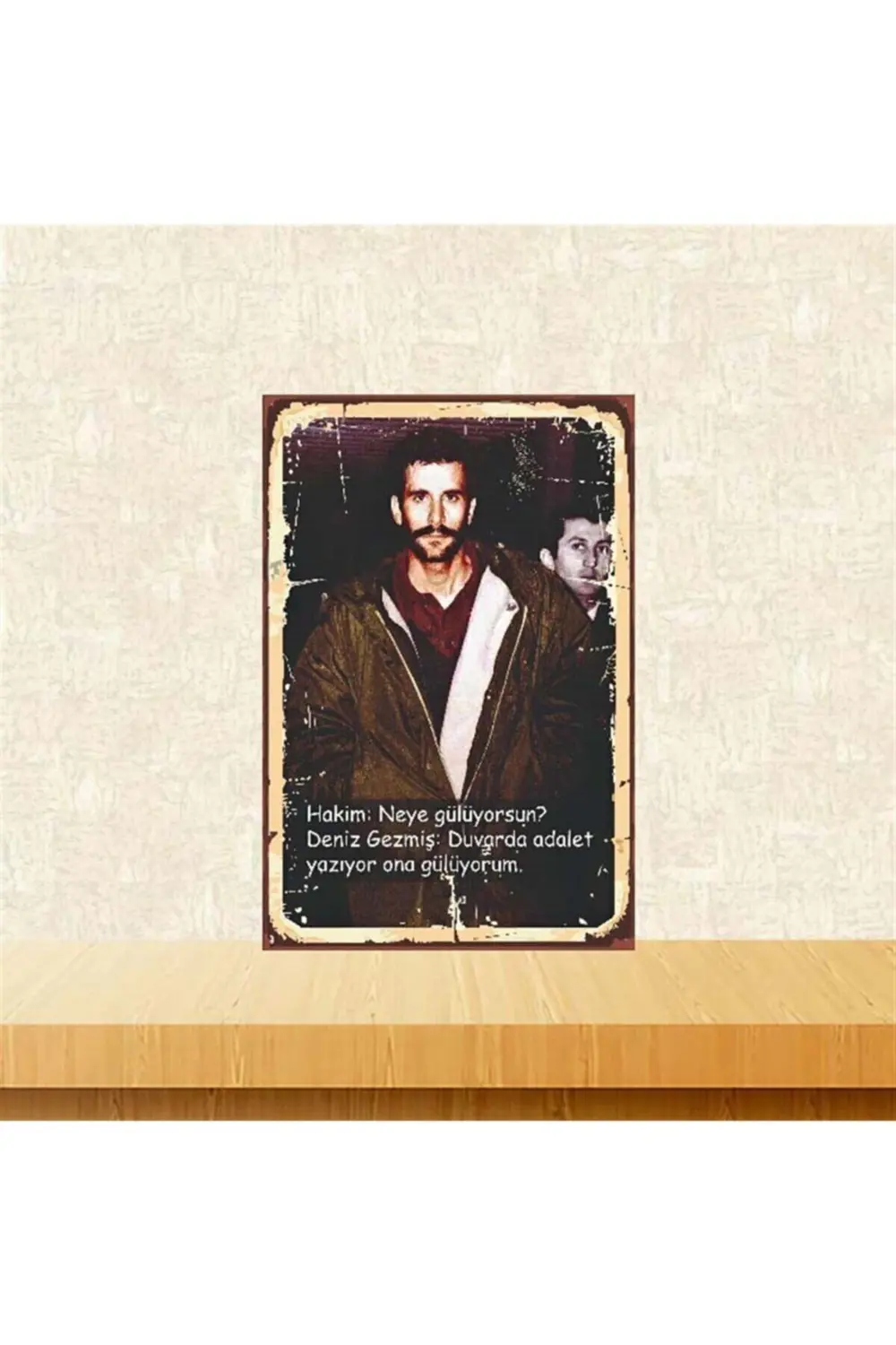 Deniz Gezmiş 20-30 cm Retro Ahşap Poster