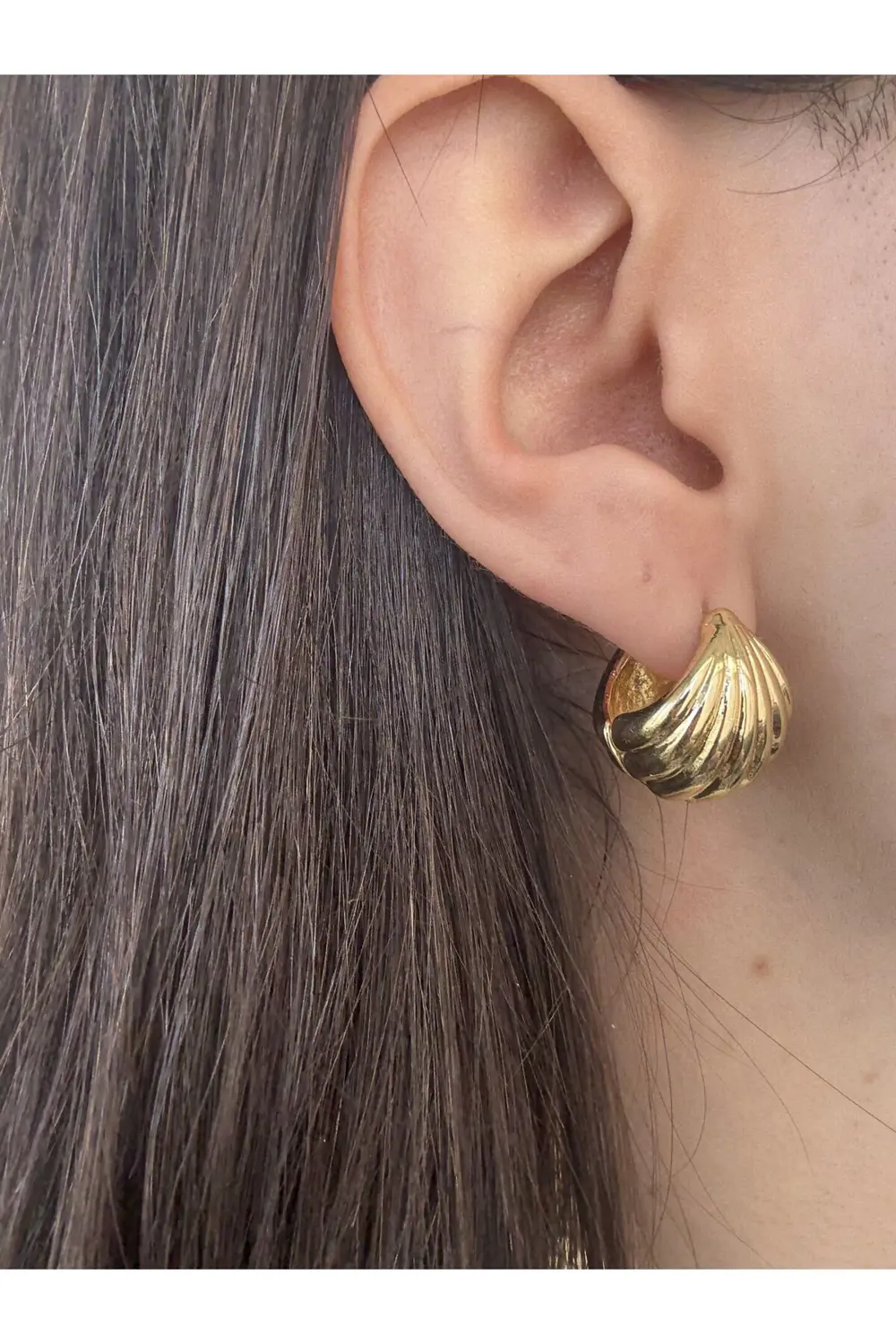 Atelier Emine Deniz Kabuğu Motif Küpe