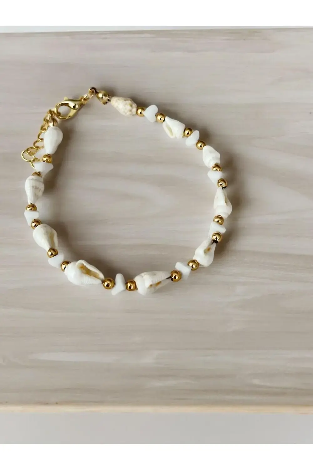 Deniz Kabuklu Gold Detaylı Halhal