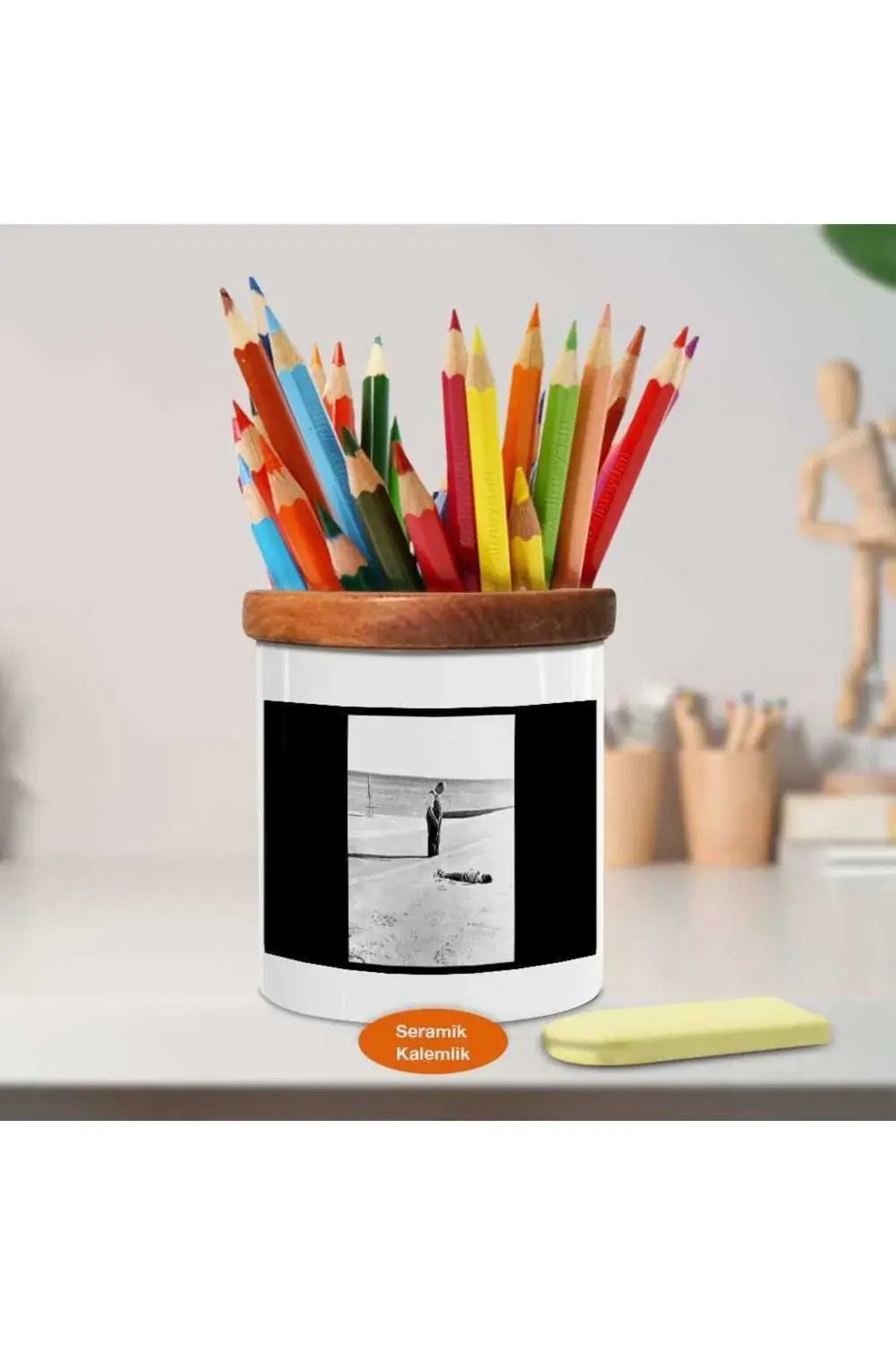 Deniz Kenarında Kemal Atatürk Ve Kızı Ahşap Seramik Kalemlik -17