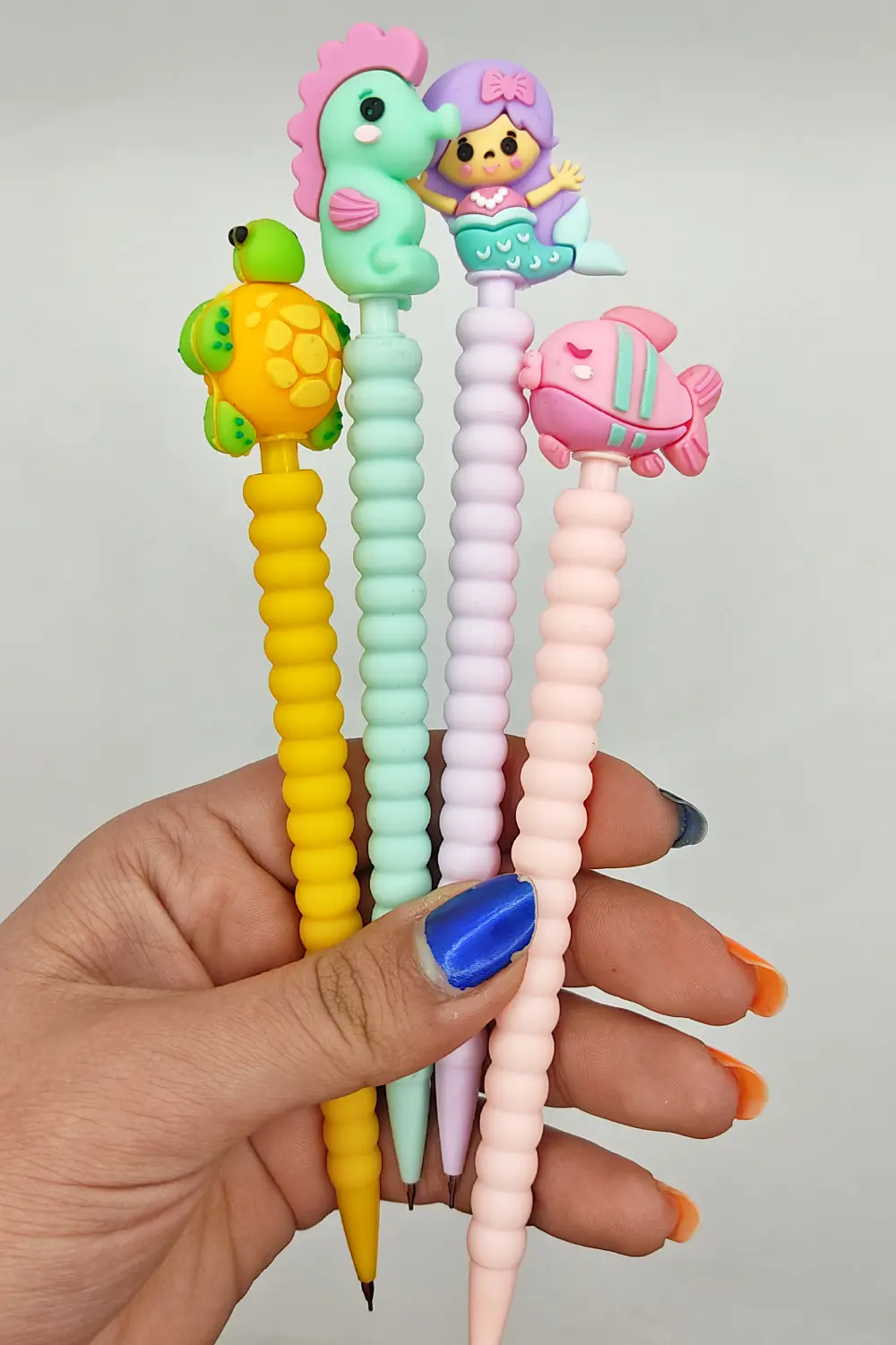 Denizatı Başlıklı Yeşil 0.7 Versatil Kalem - 1 Adet