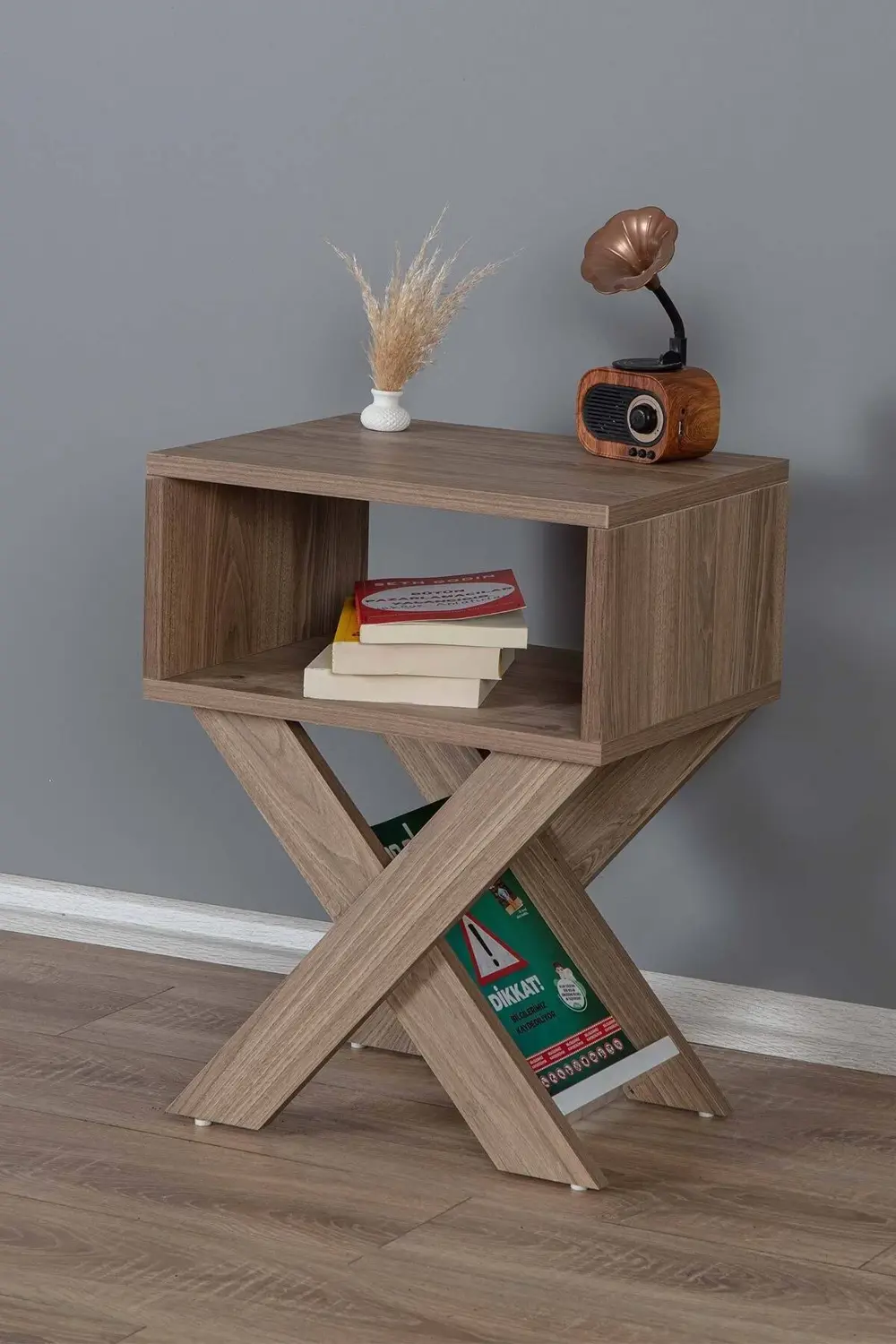 Dergilikli Başucu Komodin