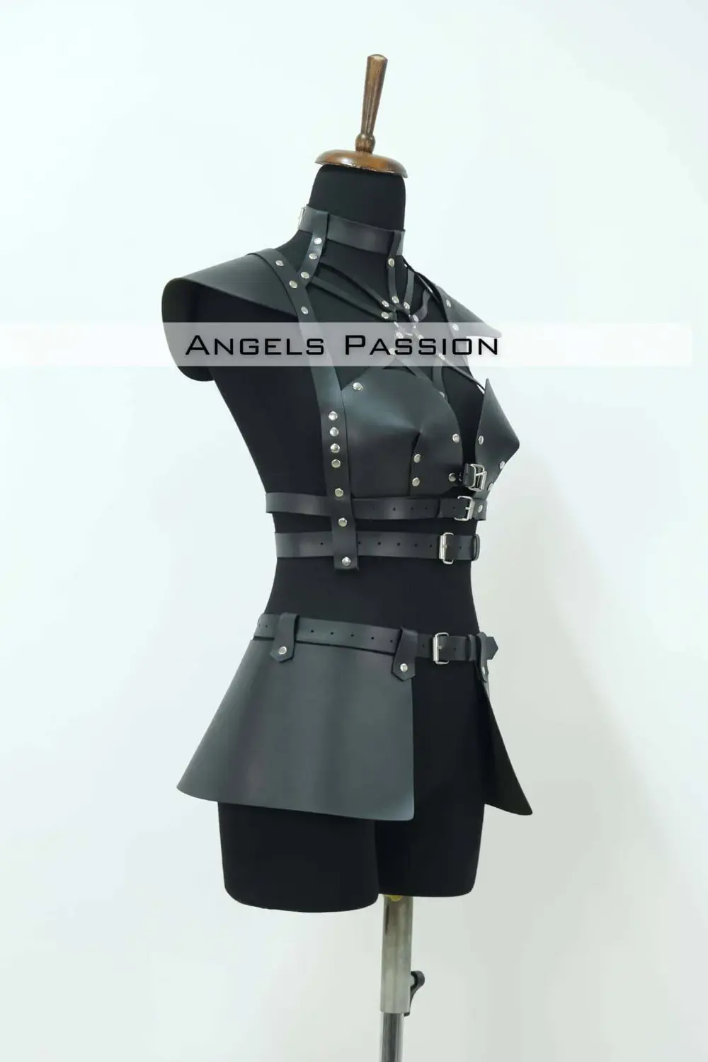 Deri Elbise Harness, Deri Etek ve Göğüs Elbise