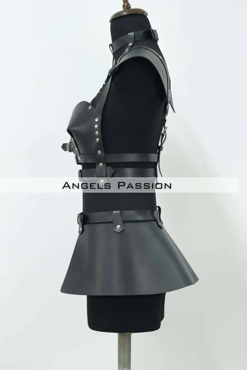 Deri Elbise Harness, Deri Etek ve Göğüs Elbise