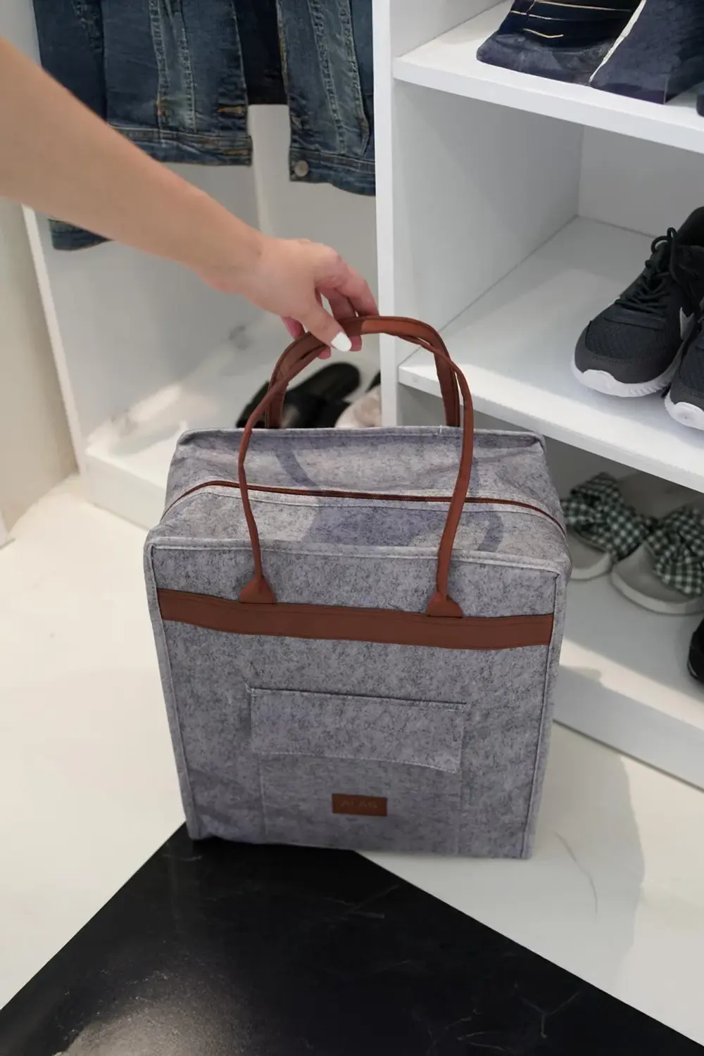 Deri Kulplu Keçe Ayakkabı Organizeri, Seyahat Çantası Uyumlu, 35x