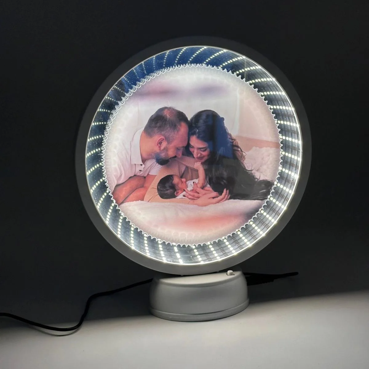 Derinlik Gösteren Yuvarlak Sihirli Ayna - 3D Holografik Dönen Ayna Fiyatı, Yorumları ve Özellikleri