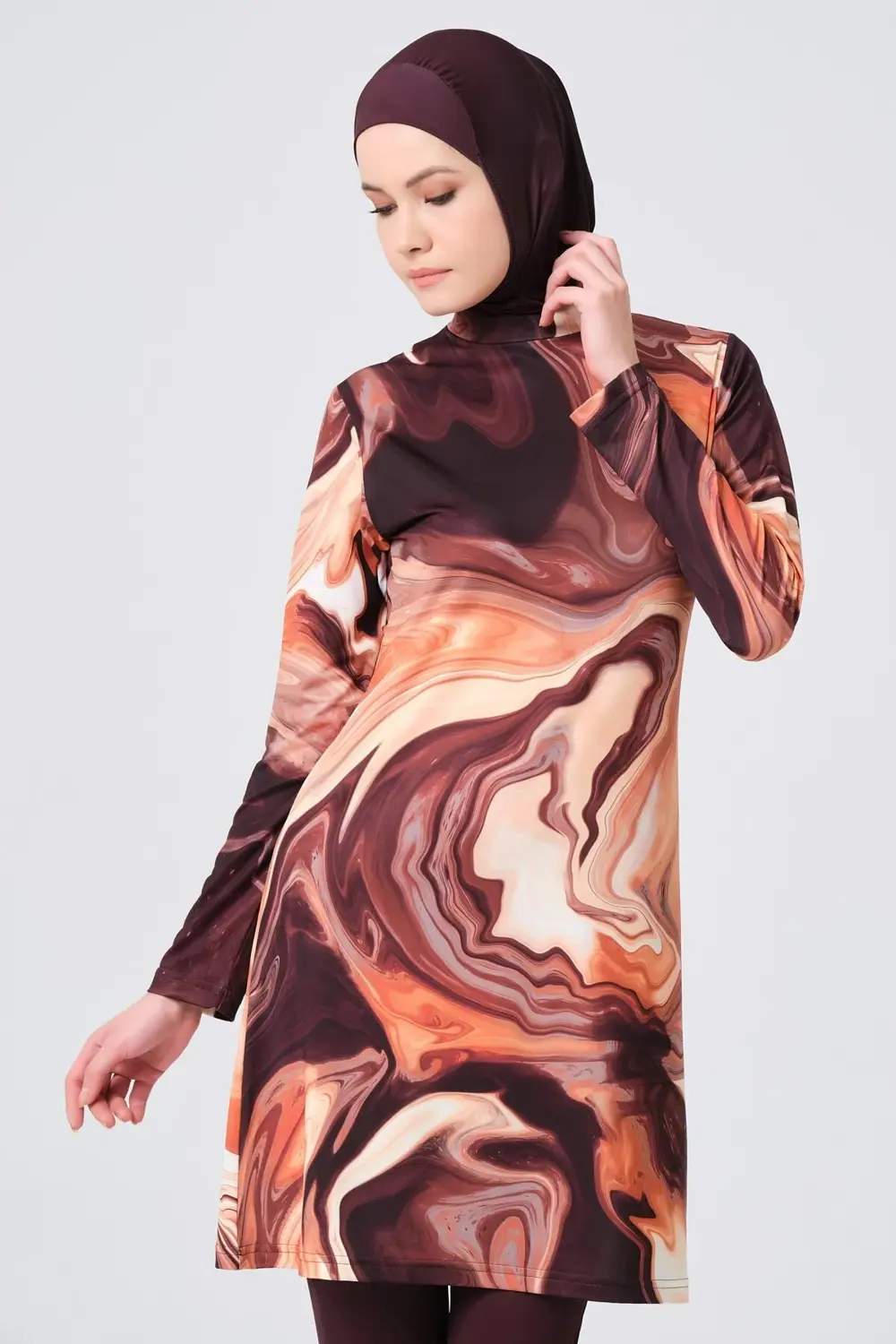 Desenli Dik Yaka Tesettür Mayo