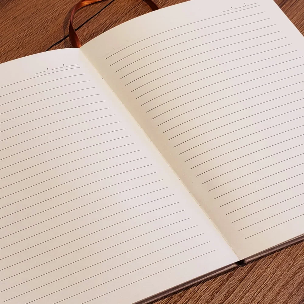 Desenli Gri Renk Deri Defter