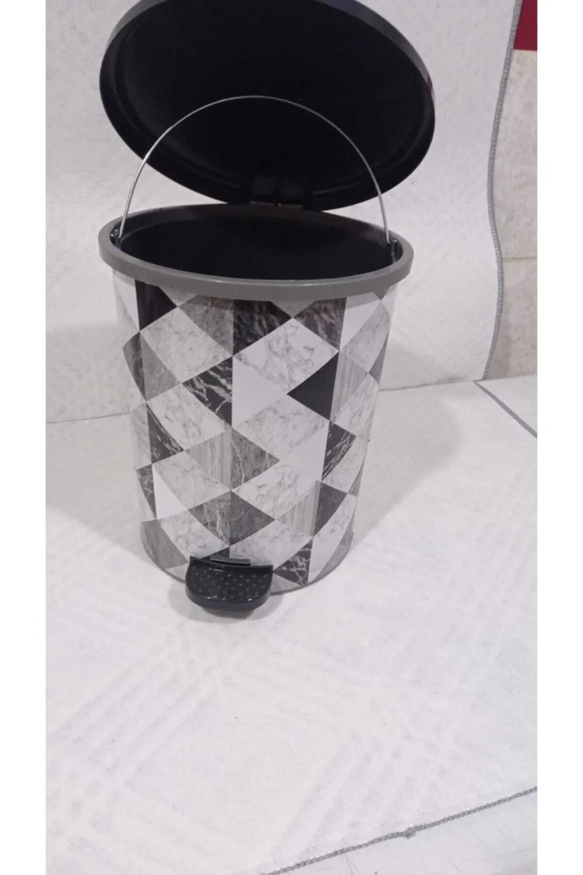 Just Cheap Store Desenli Pedalli Çöp Kovasi No:3 Mrd153