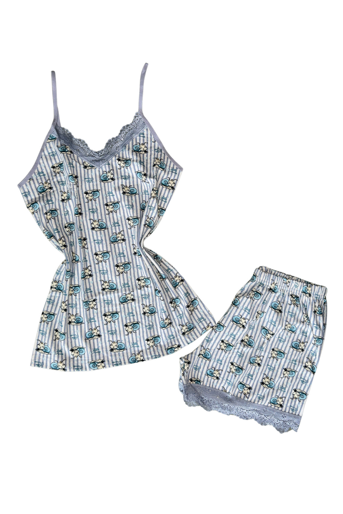 Desenli Şortlu İp Askılı Pijama Takım Desenli Şortlu İp Askılı Pijama Takım