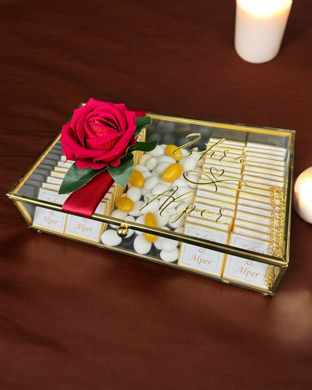 Desiderio Özel Tasarım Cam Kutu Kız İsteme Çikolatası