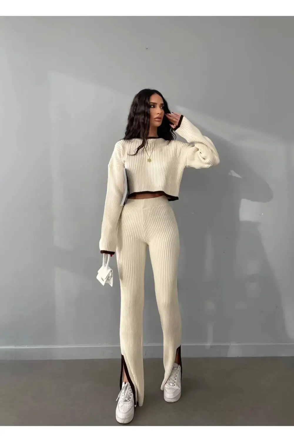 DGN'S ÇİZGİ DETAYLI 2'Lİ CROP-PANTOLON TAKIM