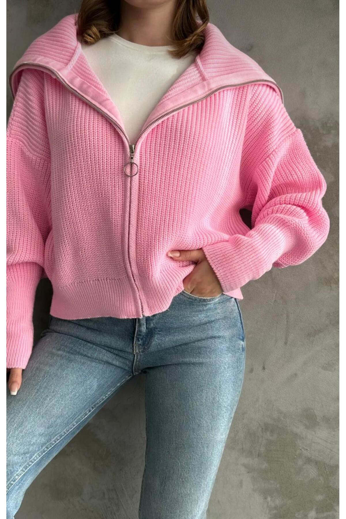 Nzl Tekstil Dgn's Devrik Yaka Fermuarli Kol Uçlari Dar Kadin Triko Hirka - Ce