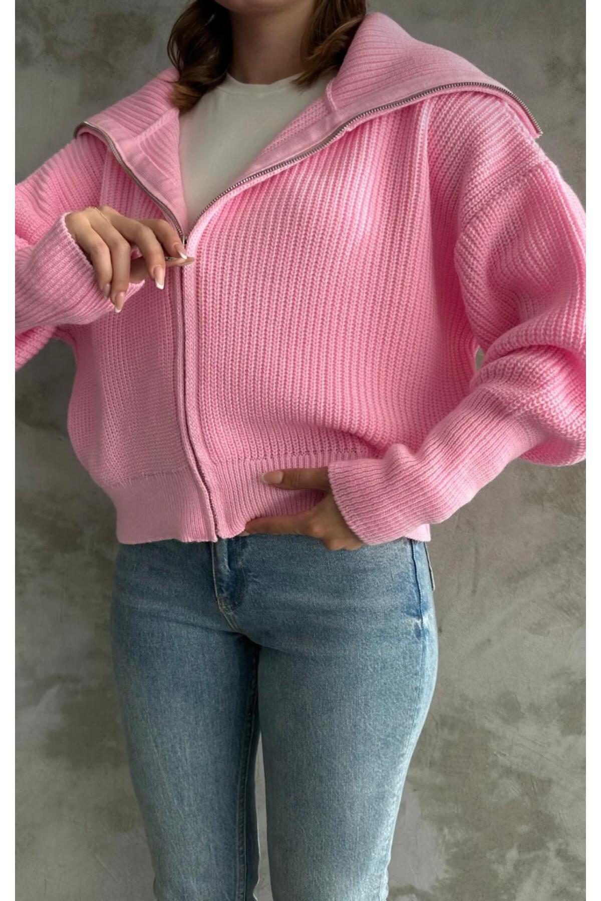 Nzl Tekstil Dgn's Devrik Yaka Fermuarli Kol Uçlari Dar Kadin Triko Hirka - Ce