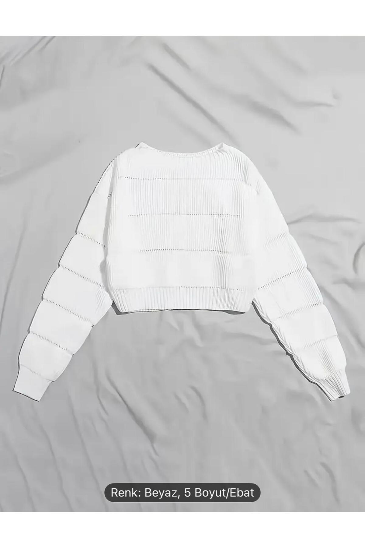 Nzl Tekstil Dgn's Kendinden Sifir Yakali Kabartmali Balonkol Görünümlü Kadin