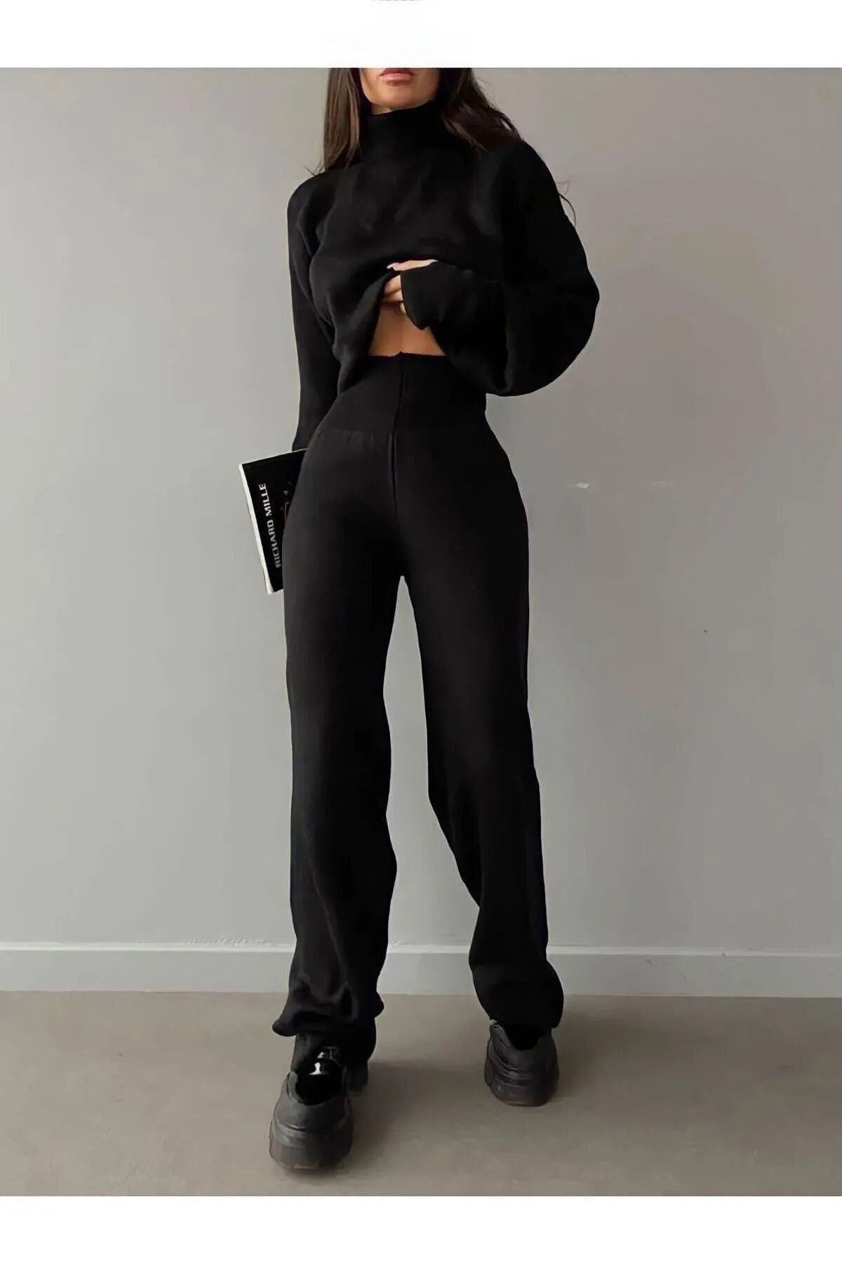 Nzl Tekstil Dgn's Parmak Geçmeli Boğazlı 2'Li Crop-Pantolon Takım