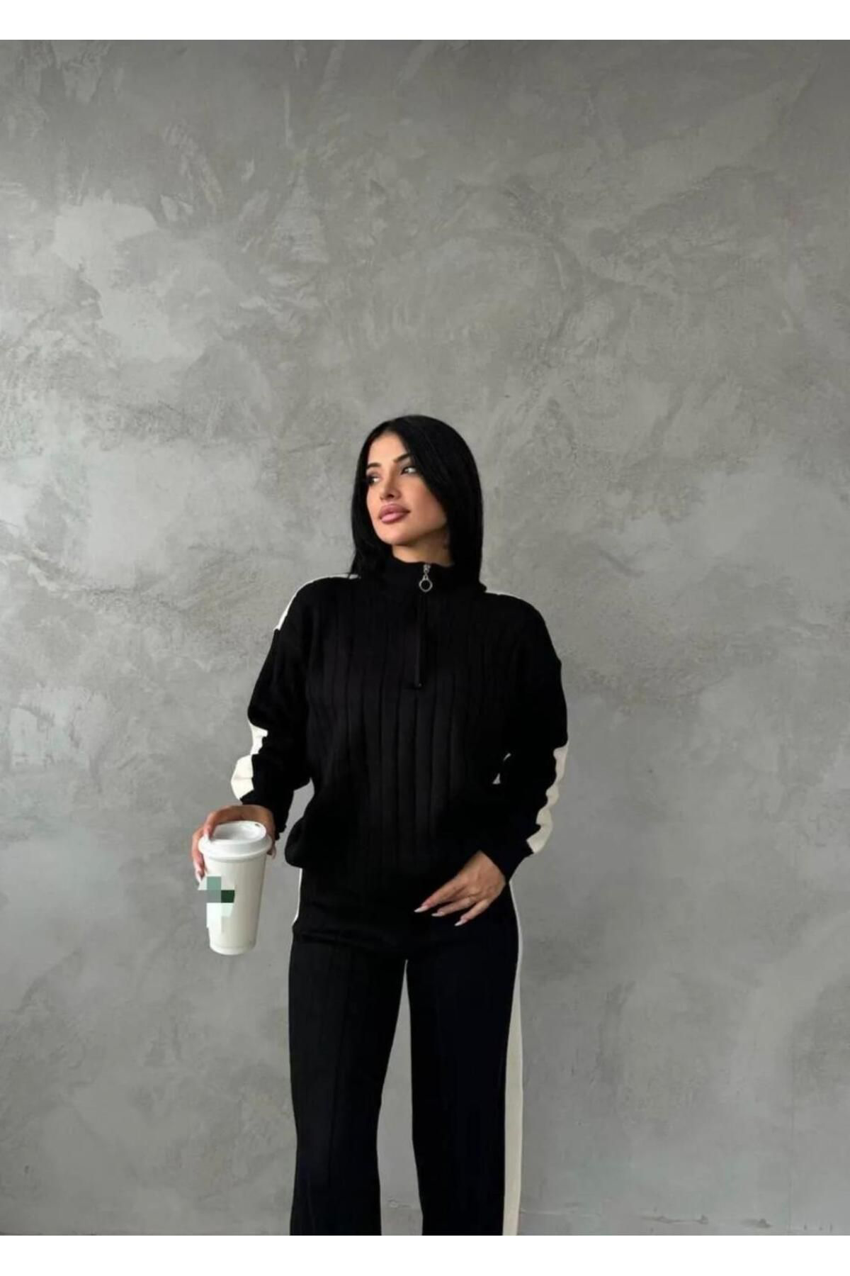 Nzl Tekstil Dgn's Yarim Fermuarli Dik Çizgili 2'Li Fitilli Kazak-Pantolon Kad