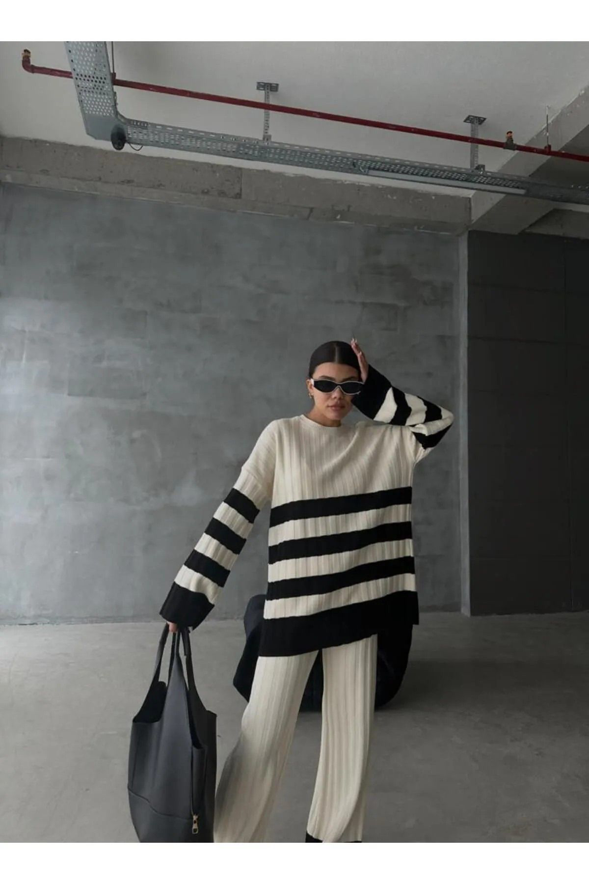 Nzl Tekstil Dgn's Yumoş Çizgili 2'Li Kazak Pantolon Takim