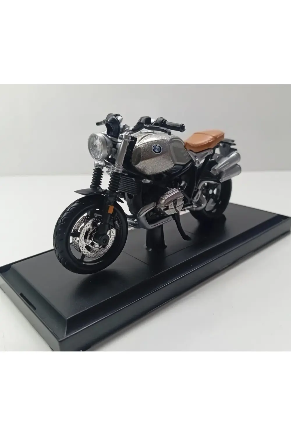 Dianomi MAİSTO 1:18 ölçek BMW R NİNET SCRAMBLER// METAL MOTORSİKL