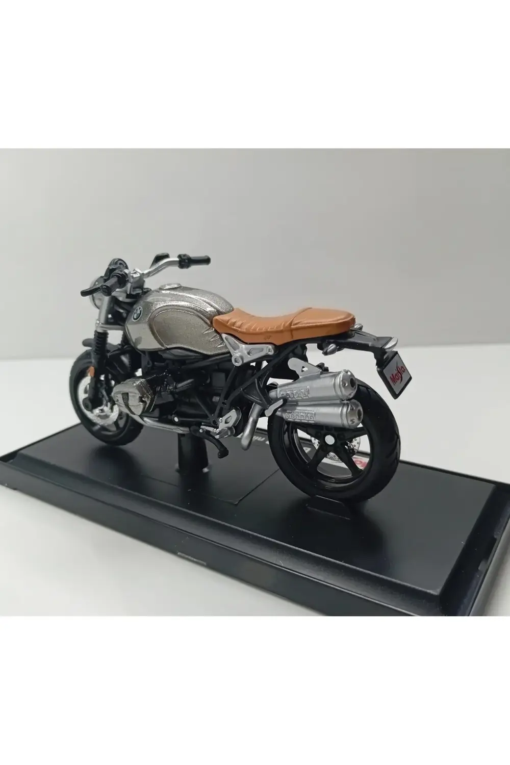 Dianomi MAİSTO 1:18 ölçek BMW R NİNET SCRAMBLER// METAL MOTORSİKL