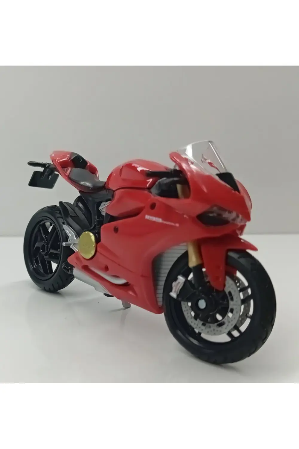 Dianomi MAİSTO 1:18 ölçek DUCATİ 1199 PANİGALE// METAL MOTORSİKLE