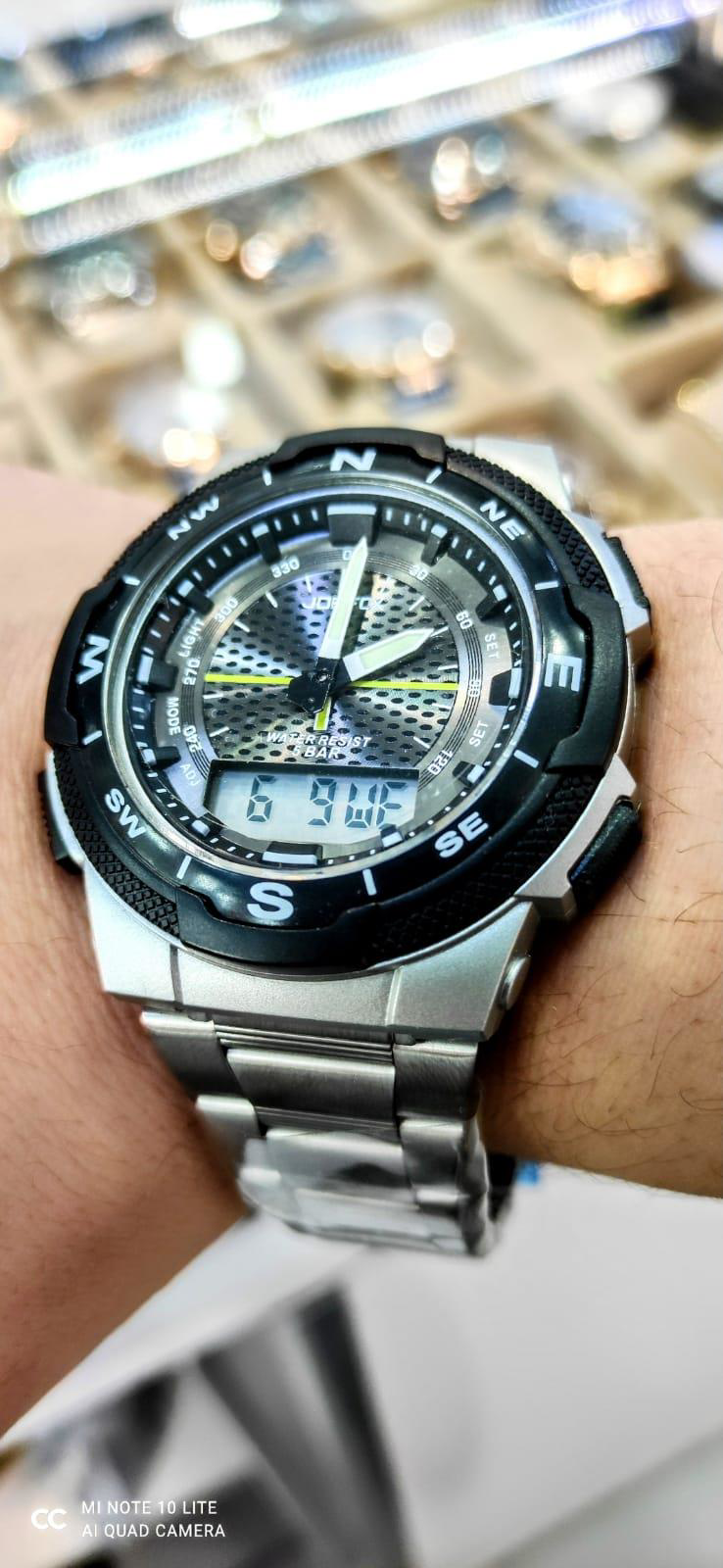 Dijital Analog Silikon Kordon Erkek Kol Saati Jf1082 Dijital Analog Silikon Kordon Erkek Kol Saati Jf1082