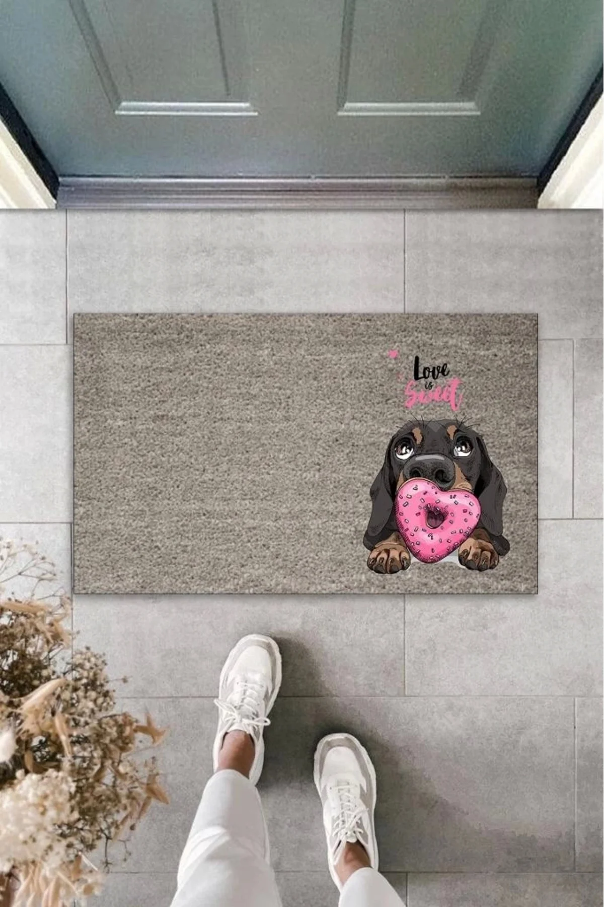 Dijital Baskı Gri Love Sweet Köpekli Dekoratif Kapı Paspası K-205