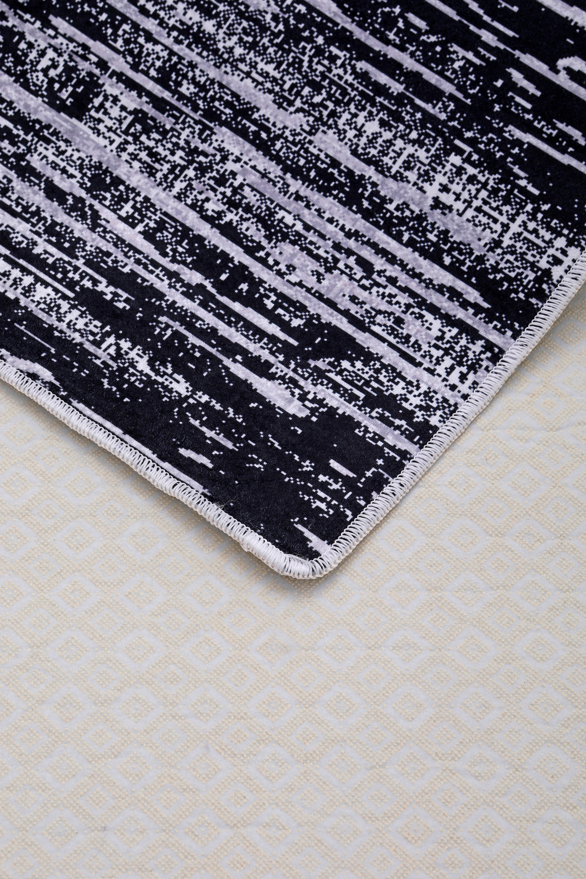 DİJİTAL HALI MODERN TASARIMLI SİYAH RENKLİ Yıkanabilir Kaymaz Kesme HALI Yolluk 200x650 DİJİTAL HALI MODERN TASARIMLI SİYAH RENKLİ Yıkanabilir Kaymaz Kesme HALI Yolluk 200x650