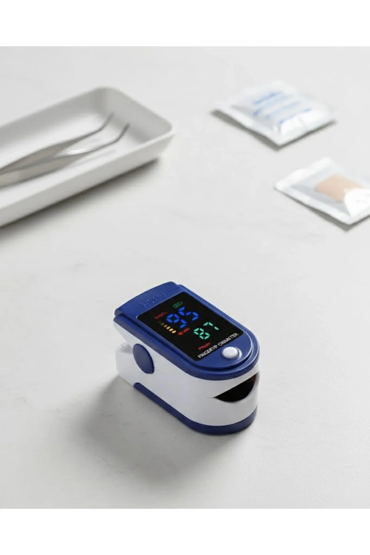 Dijital Parmak Tipi Oksimetre Hızlı Ve Doğru Oksijen Ölçümü